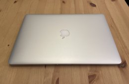 Macbook Pro 2015 i7 2.5 Ghz, 16 Gb RAM, 500 Gb SSD, AMD Radeon R9 M370X 4 Gb, magyar