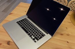 Macbook Pro 2015 i7 2.5 Ghz, 16 Gb RAM, 500 Gb SSD, AMD Radeon R9 M370X 4 Gb, magyar