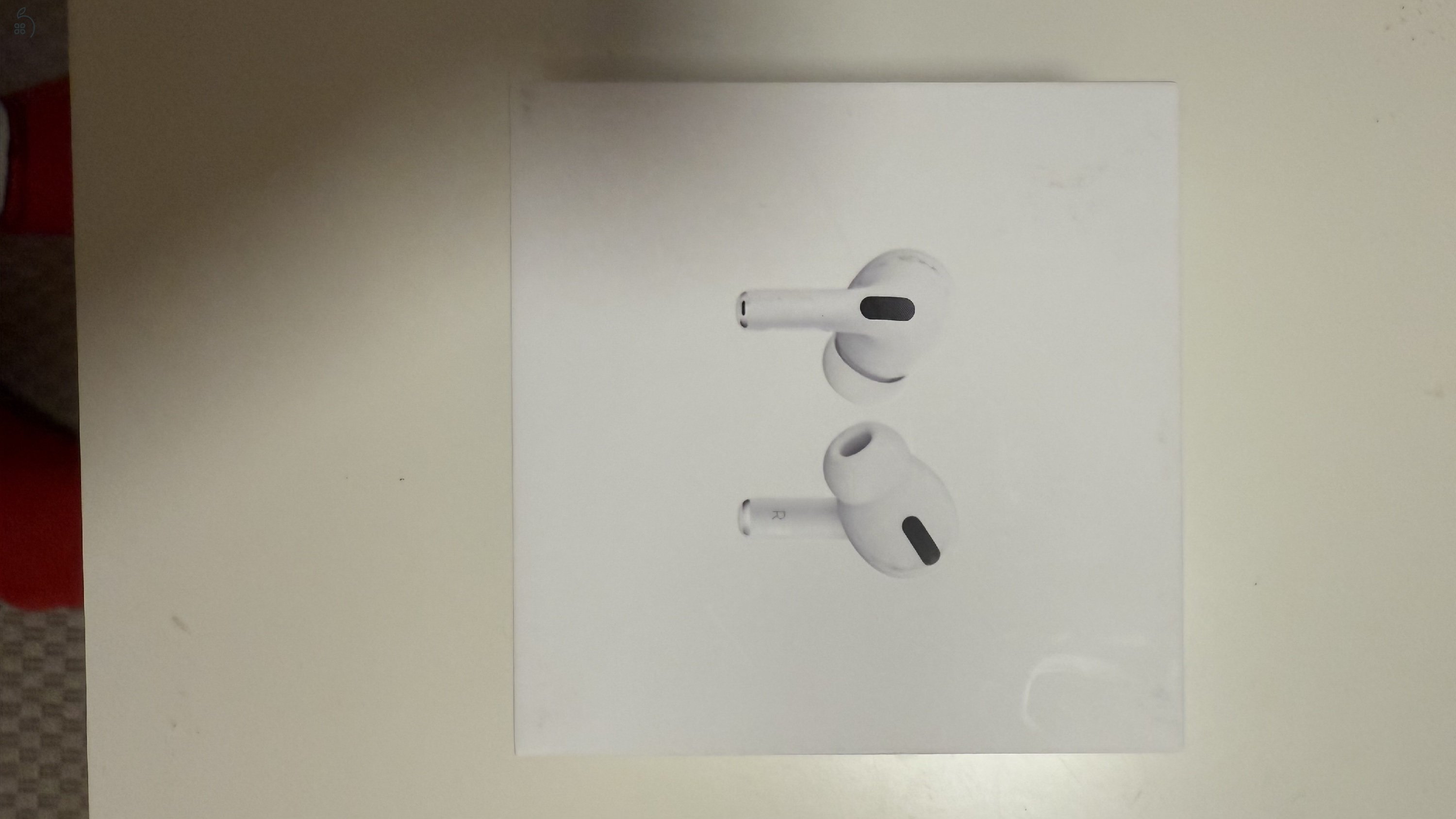 Airpods pro tok (wireless charging)