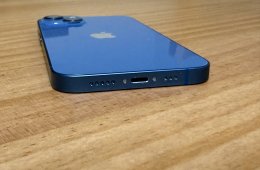 iPhone 13 Kék 128Gb + Magsafe tok + 2in1 töltő és egyebek