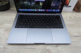 Apple Macbook 14 M1 Pro - 2021 - Használt, szép állapot