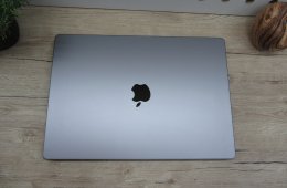 Apple Macbook 16 M1 Pro - 2021 - Használt, karcmentes