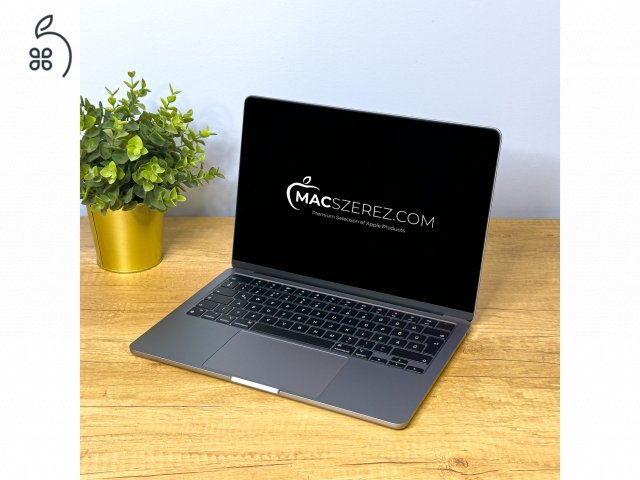 2022 MacBook Air 13