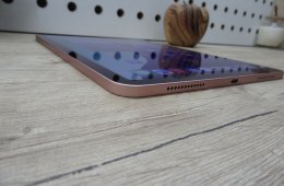 Apple iPad Air 4. Gen. - Használt, karcmentes