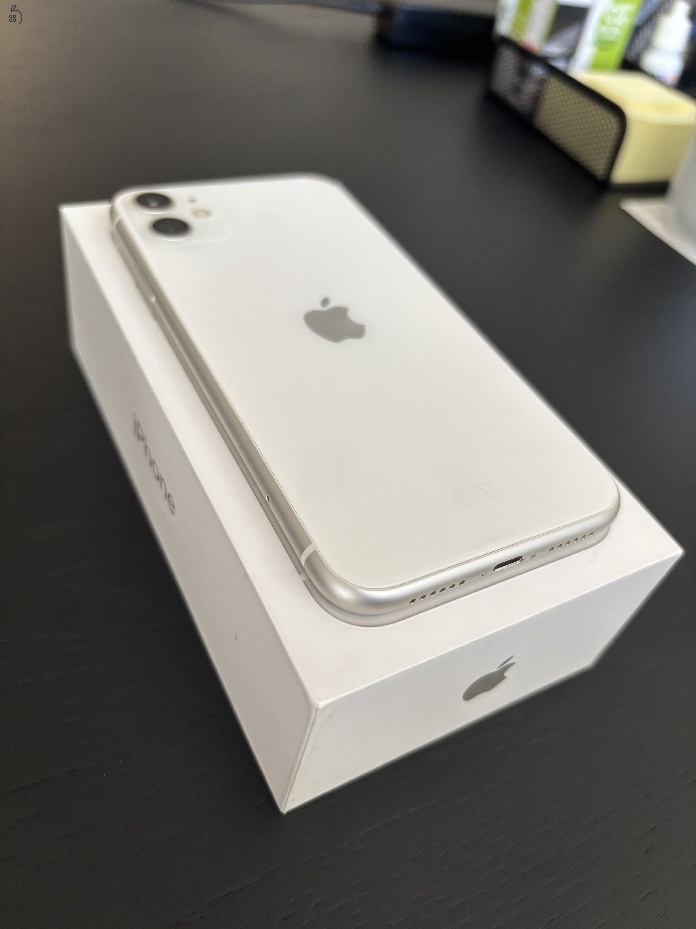 Iphone 11 64 GB fehér független