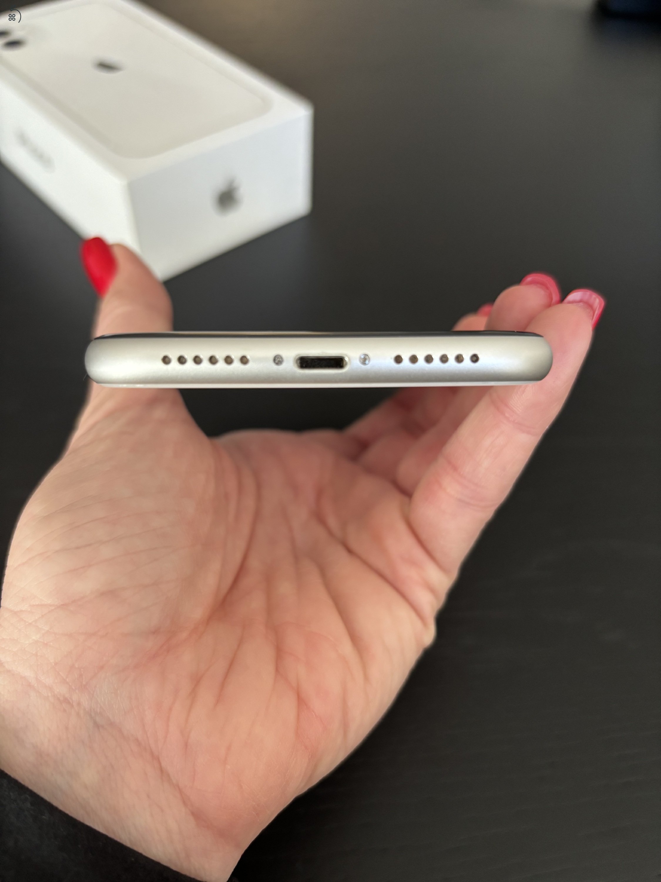 Iphone 11 64 GB fehér független