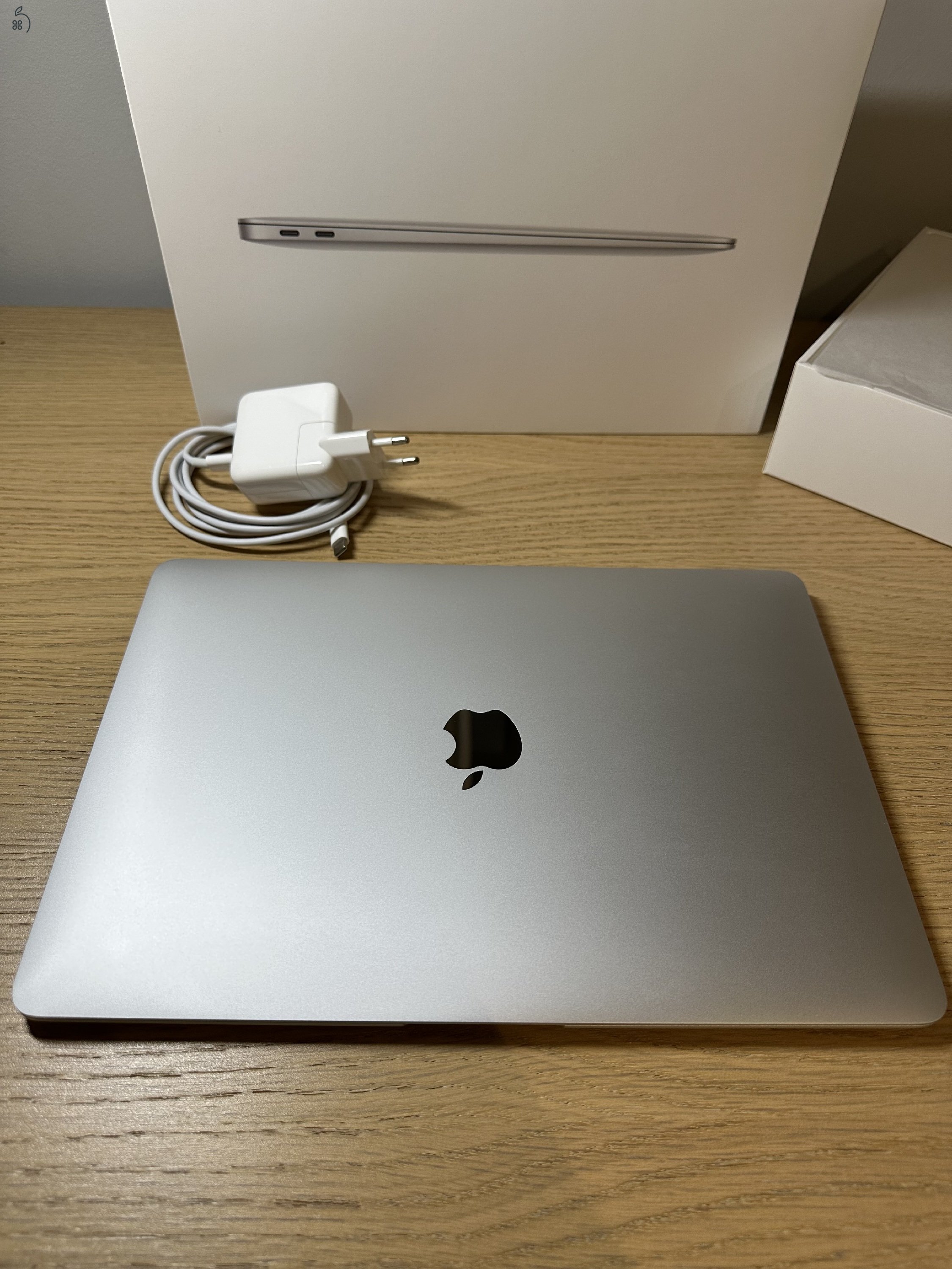 MacBook Air 13-inch 512GB SSD