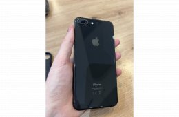 iPhone 8 Plus 256 GB Space Black, karcmentes, kártyafüggetlen, tok+fólia