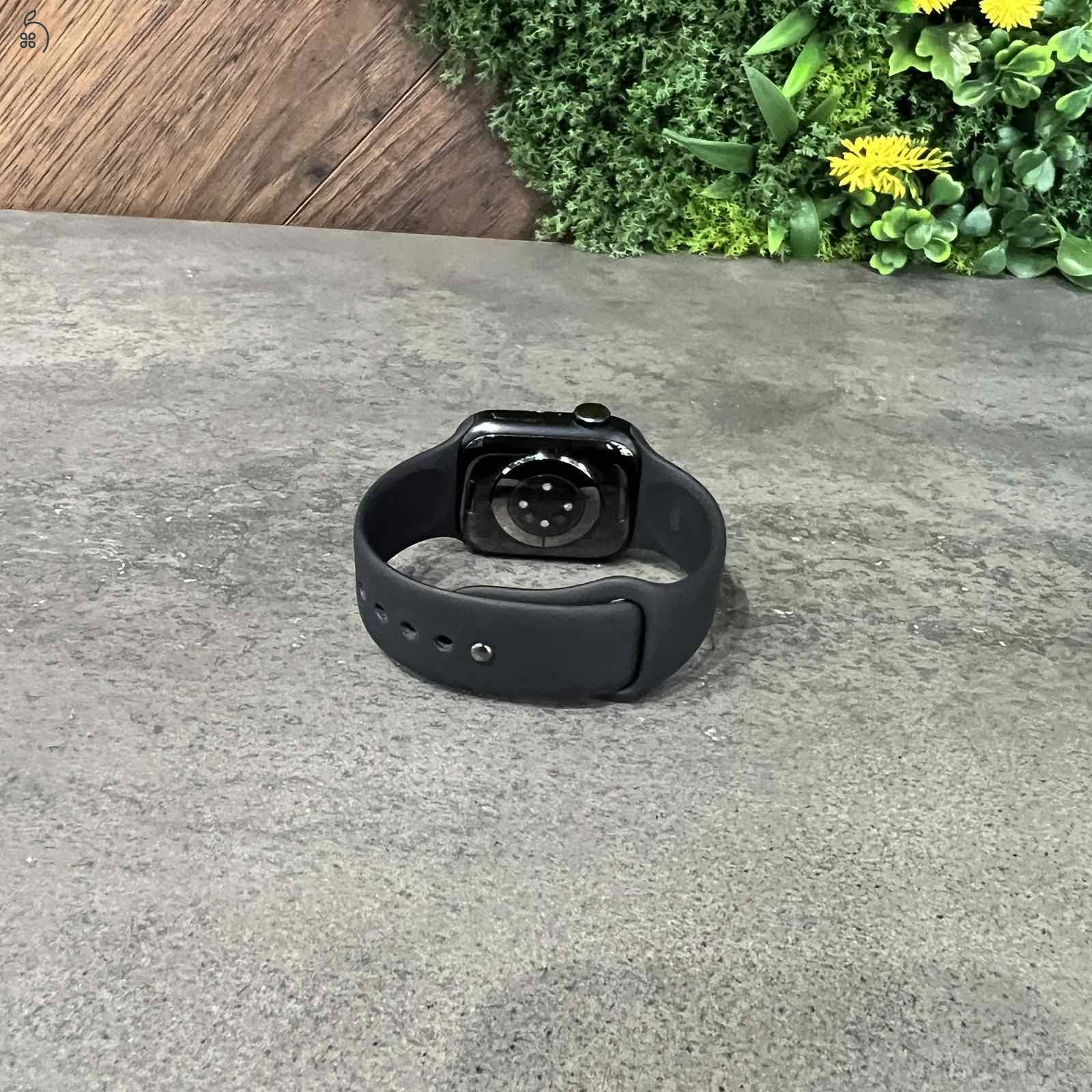 Apple Watch Series 8 41mm GPS Black Újszerű állapotban készleten!