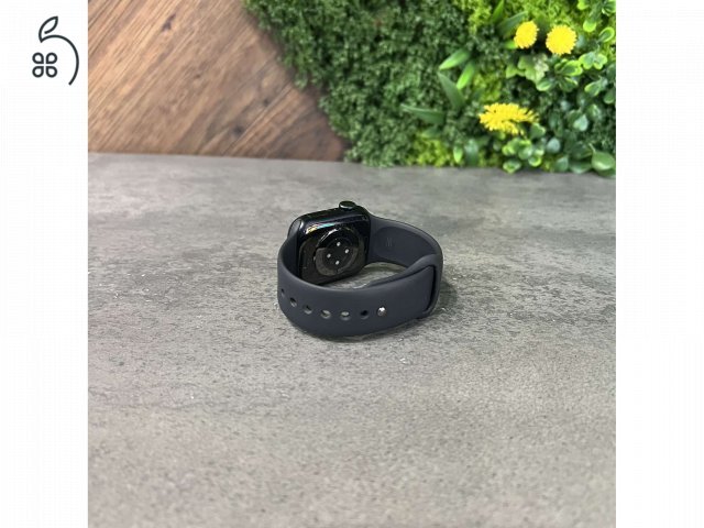 Apple Watch Series 8 41mm GPS Black Újszerű állapotban készleten!