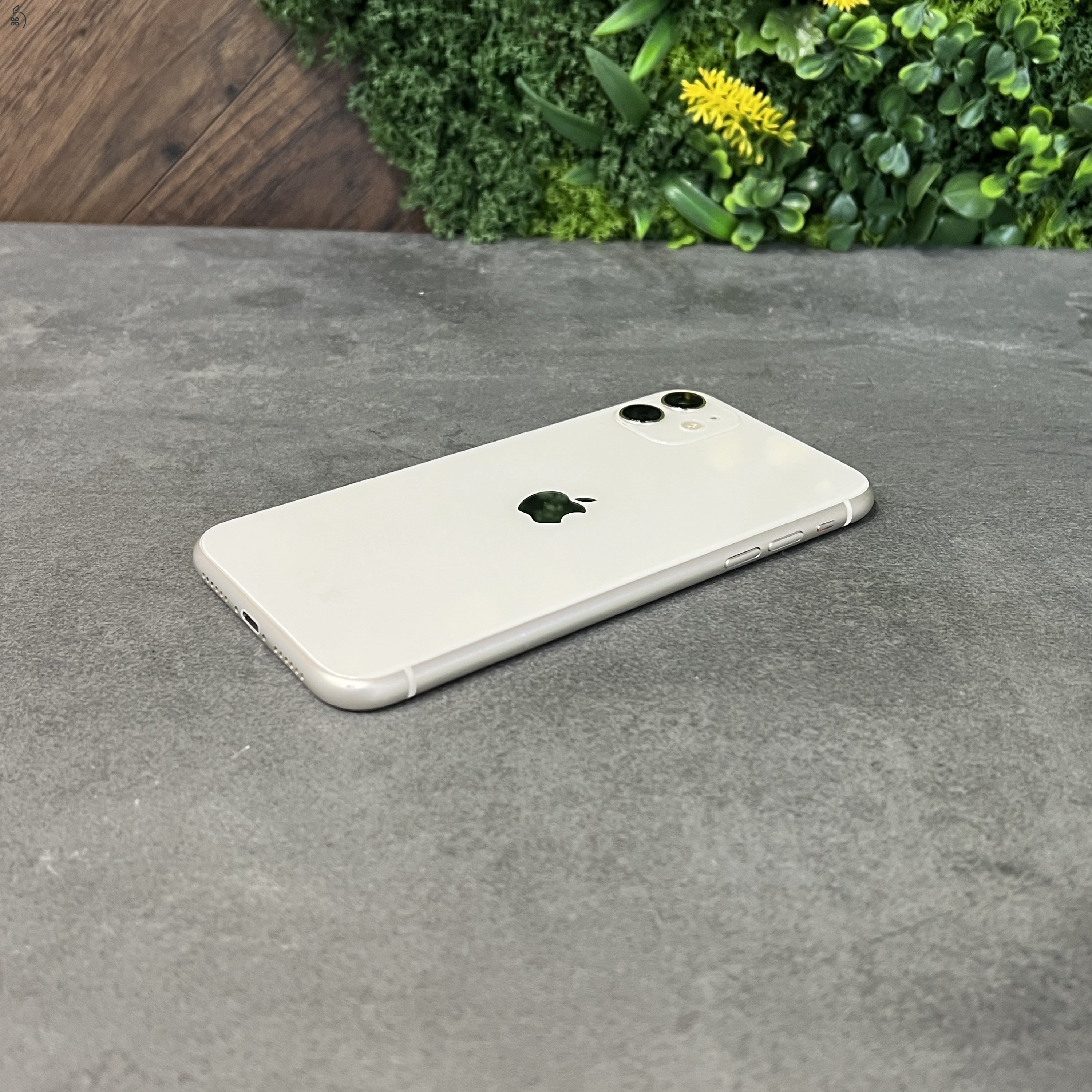 Újszerű Apple iPhone 11 64GB White több darab is készleten! - 1 év iON Store garanciával!