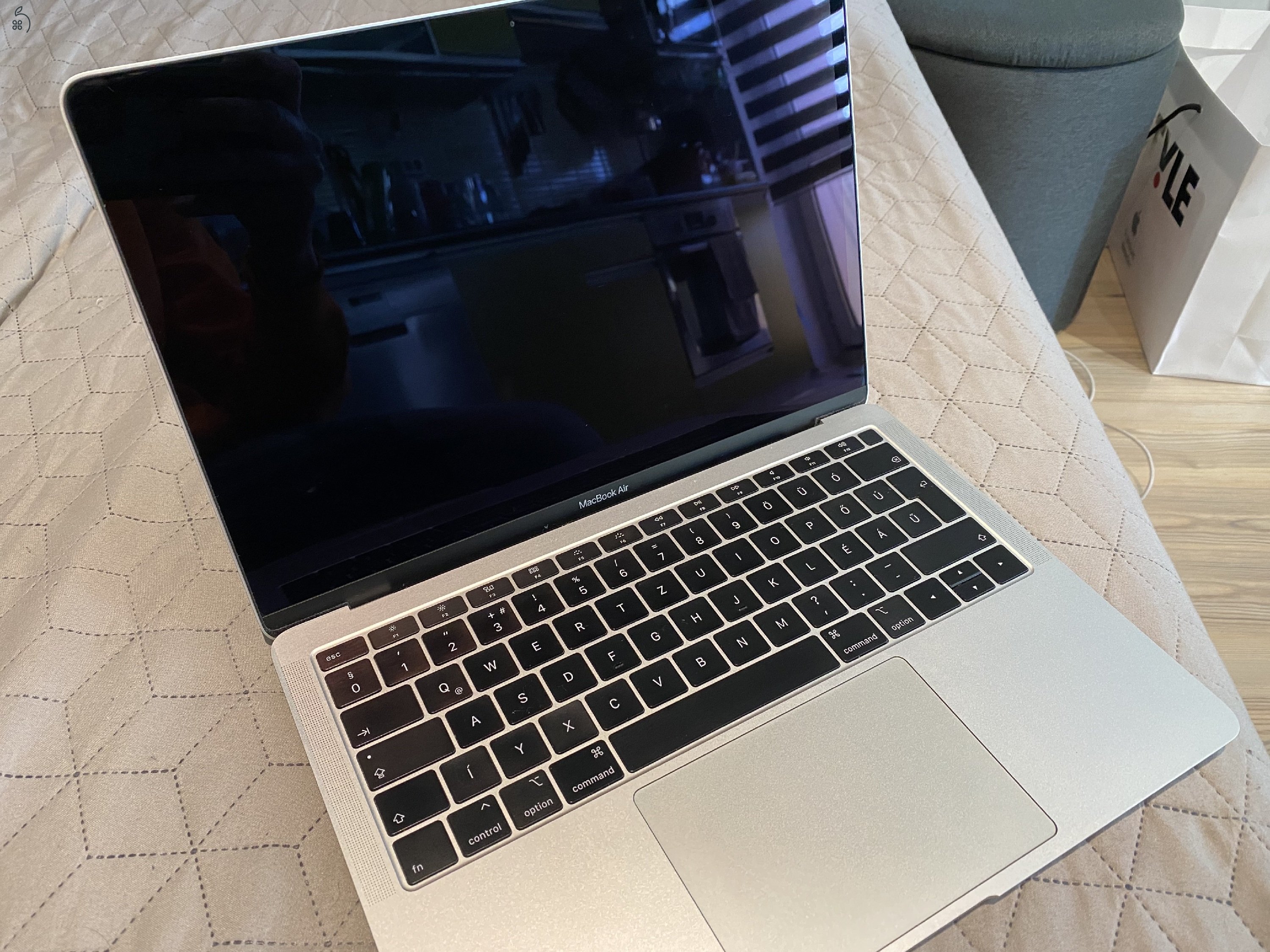 Apple MacBook Air 2019- es.