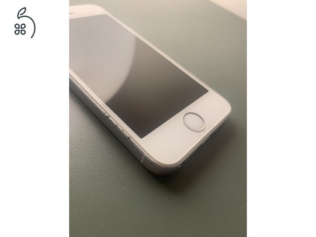 iPhone SE (2016), fehér, gyári kártyafüggetlen, 64 GB