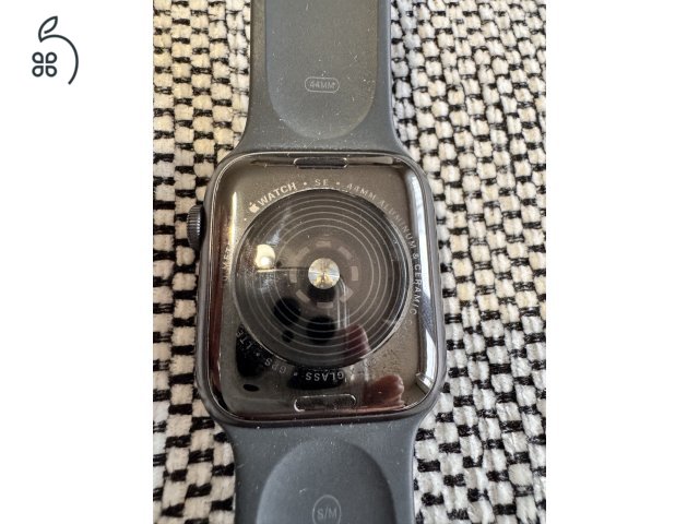 Apple Watch SE 44mm (GPS + Cellular), alumínium