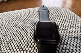 Apple Watch SE 44mm (GPS + Cellular), alumínium