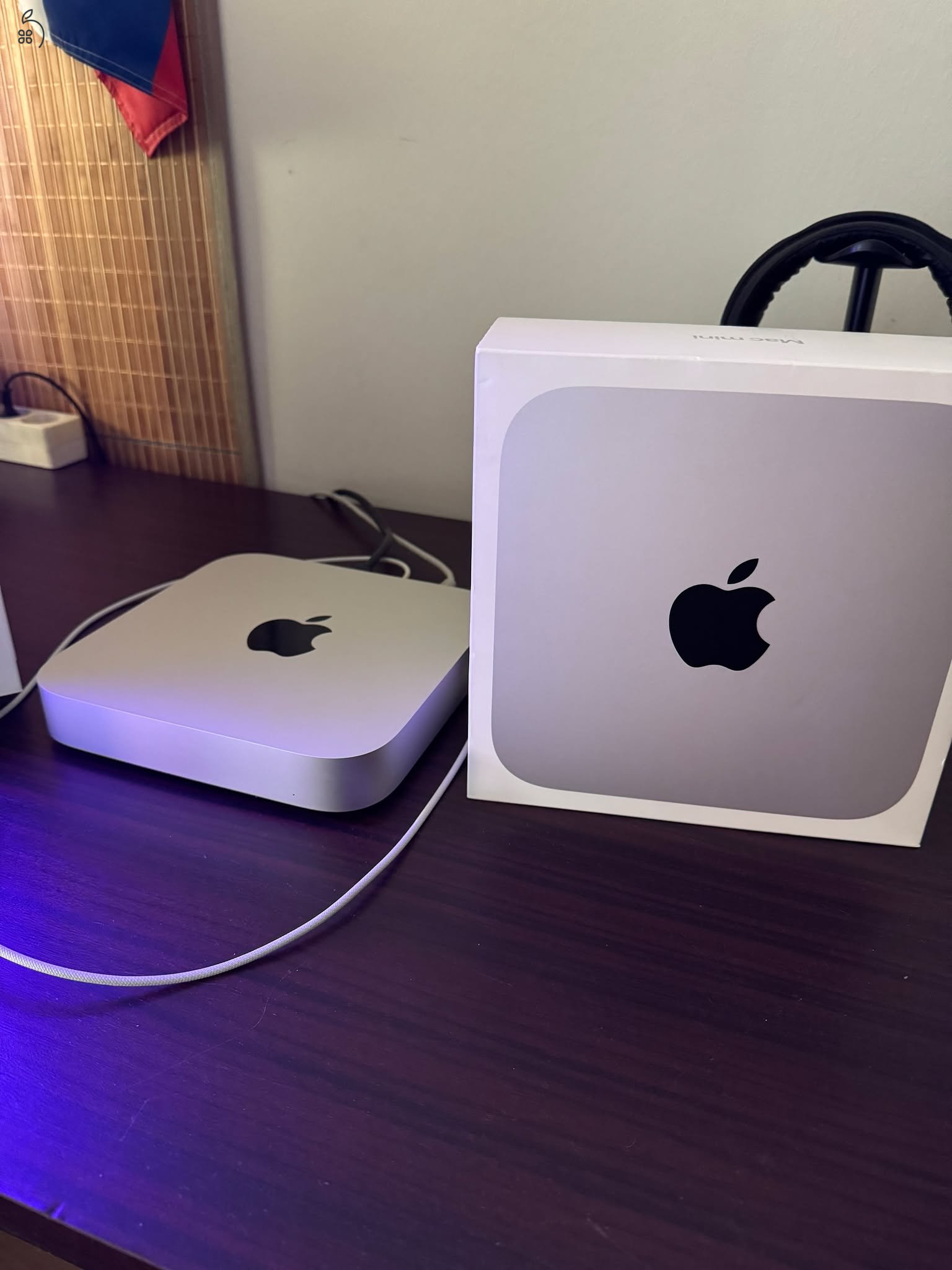 Apple Mac Mini M1 (8GB RAM/256 GB SSD)