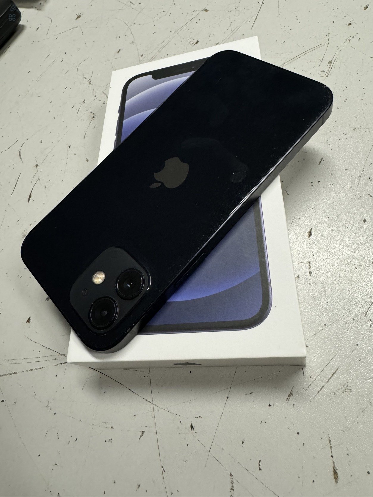 iPhone 12, Black, 64Gb, 86% akkumulátor, Független 