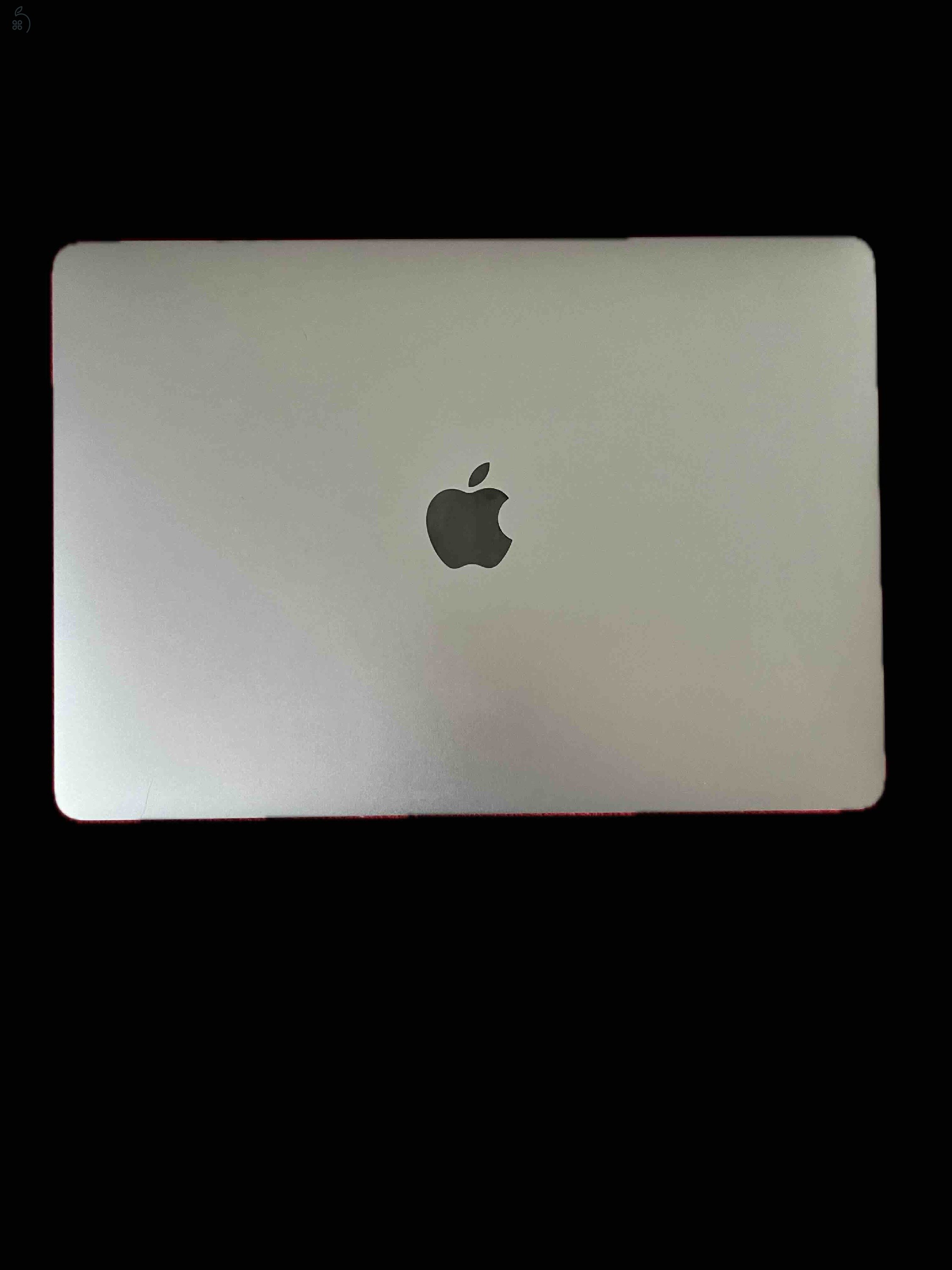 MacBook Pro M1, 13