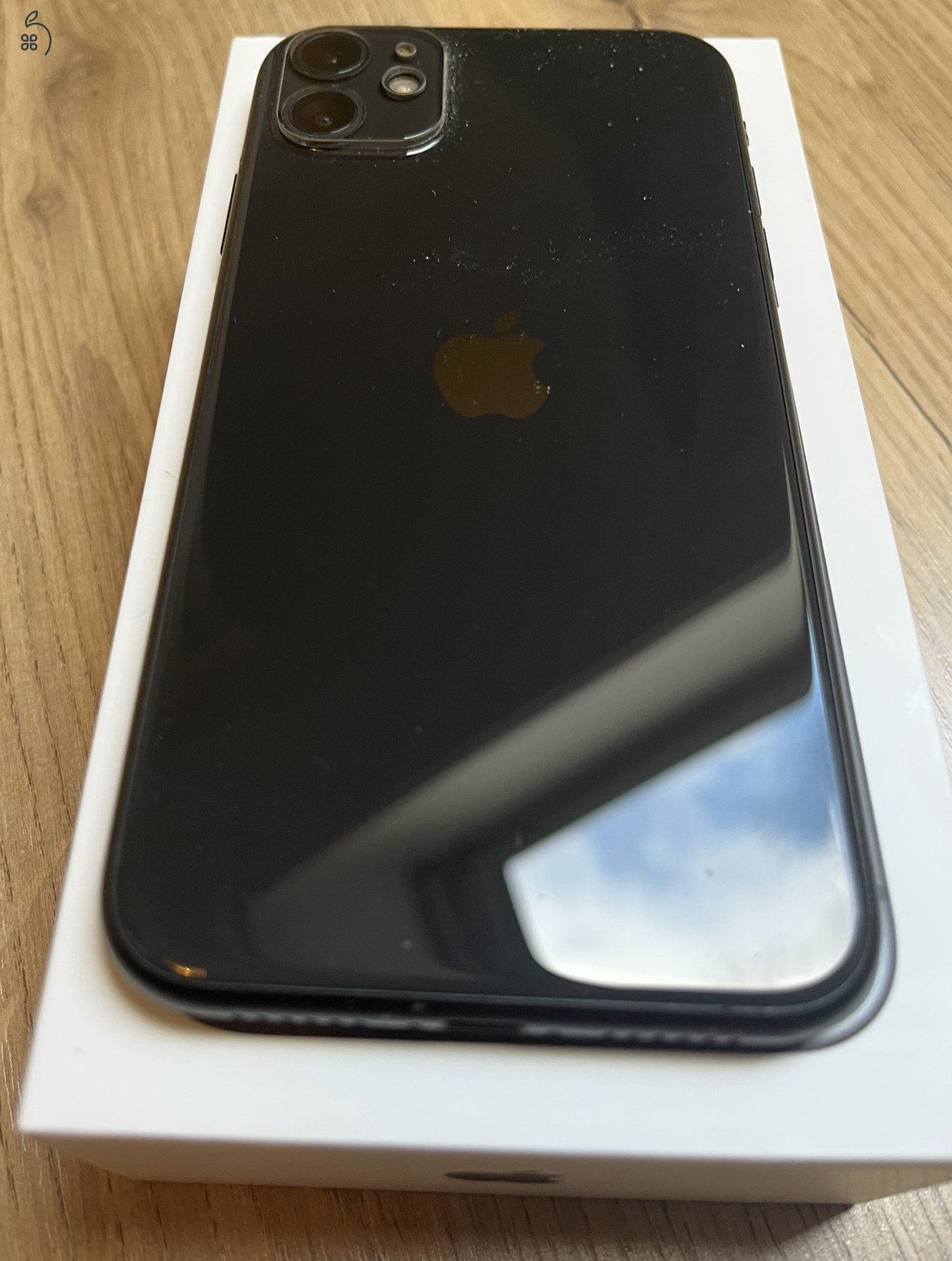 iPhone 11 64 GB független 75% akku