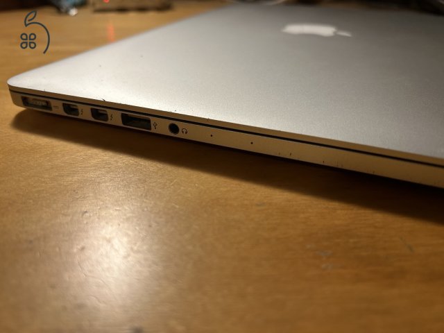 Apple MacBook Pro Early 2015, 256/8