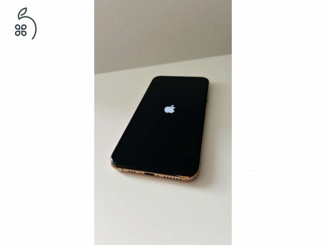 Apple iPhone XS 64GB kártyafüggetlen 