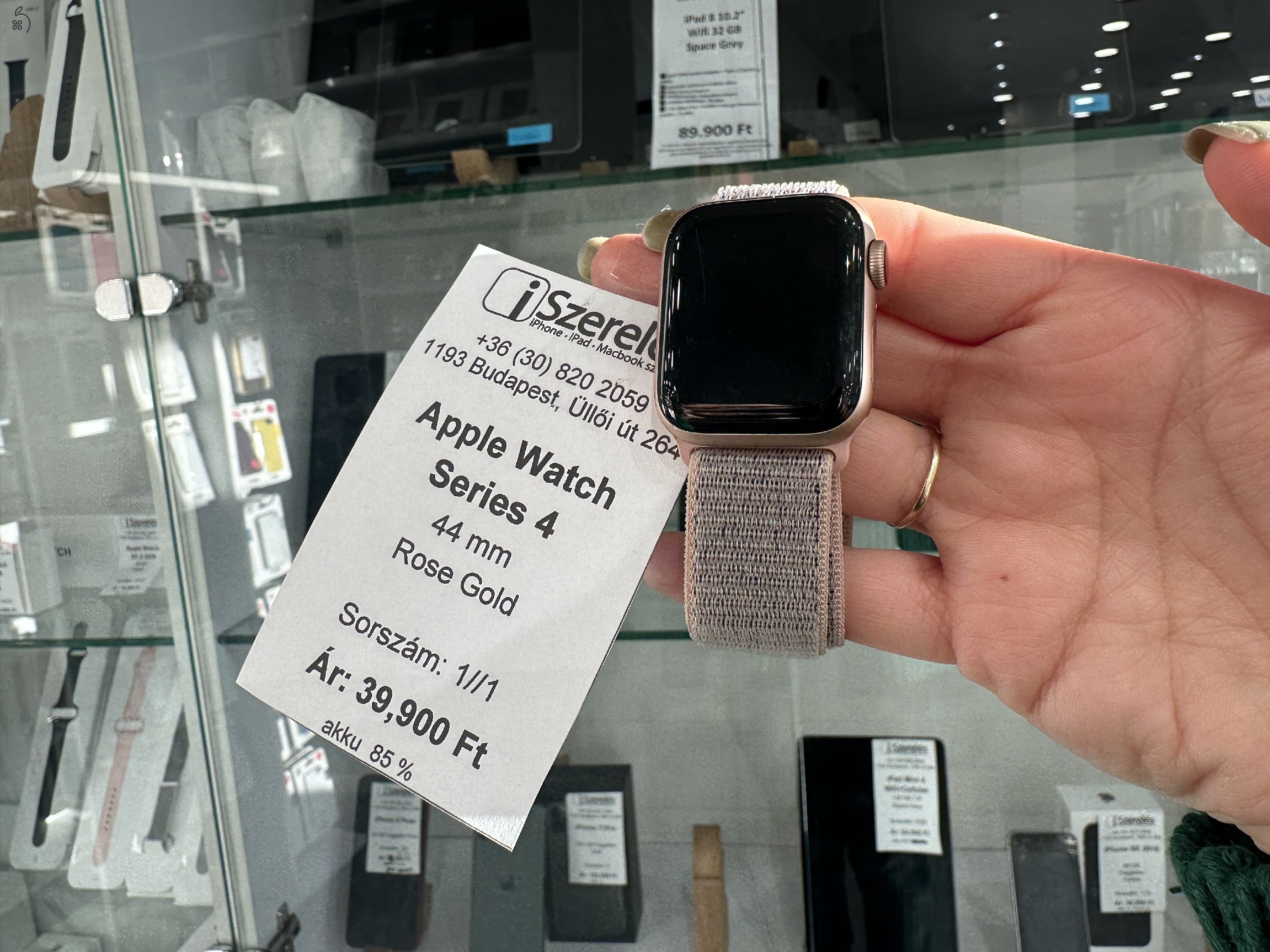 Apple Watch Series 4 40 mm rose akku 85% (1/1) iSzerelés.hu