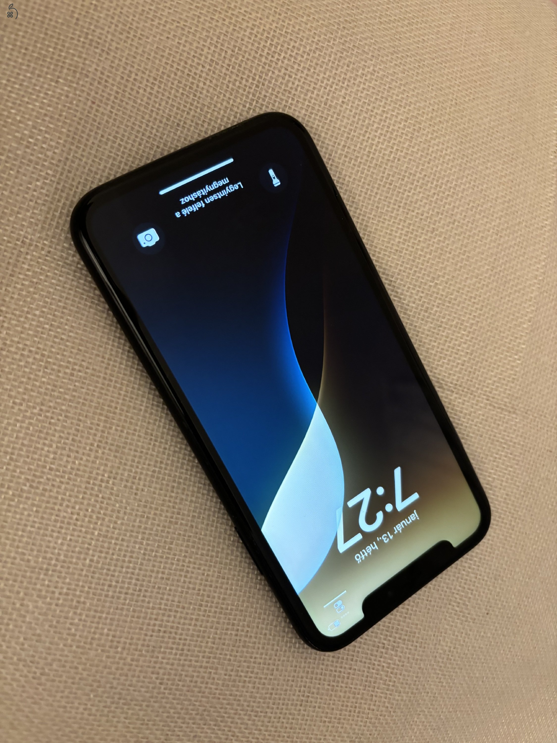 iPhone XR 64GB