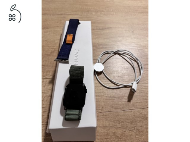 Apple Watch  Series 8 Midnight 45mm GPS alumínium