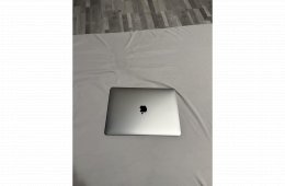 MacBook Pro M2 - 16 GB - 256GB SSD 