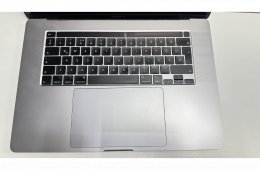 Eladó gyönyörű állapotban levő 2019-es Apple MacBook Pro 16” eredeti dobozával, töltőjével. Intel i9 processzor 1TB SSD, 16GB RAM