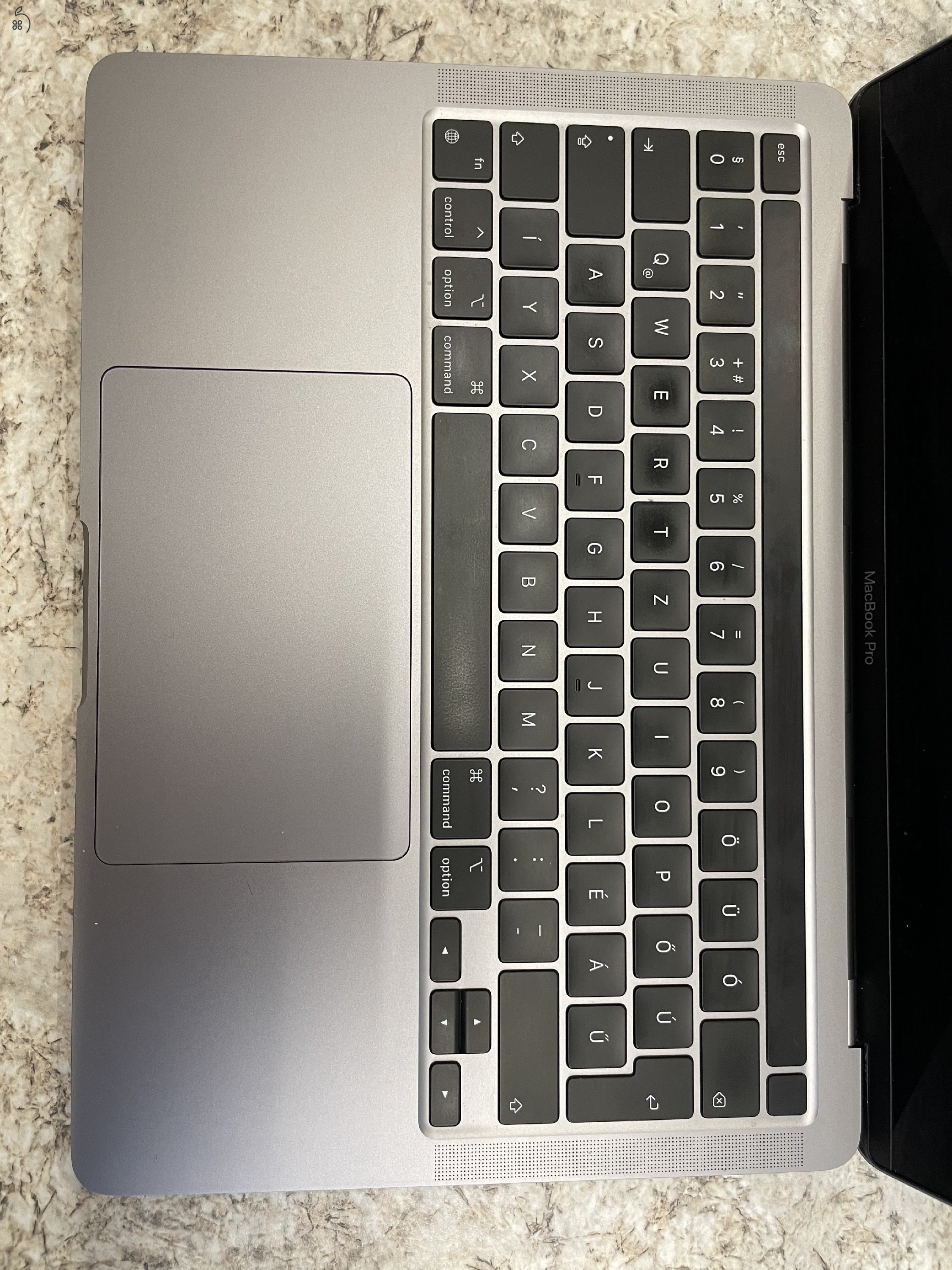 MacBook Pro (13 hüvelykes, M1, 2020)