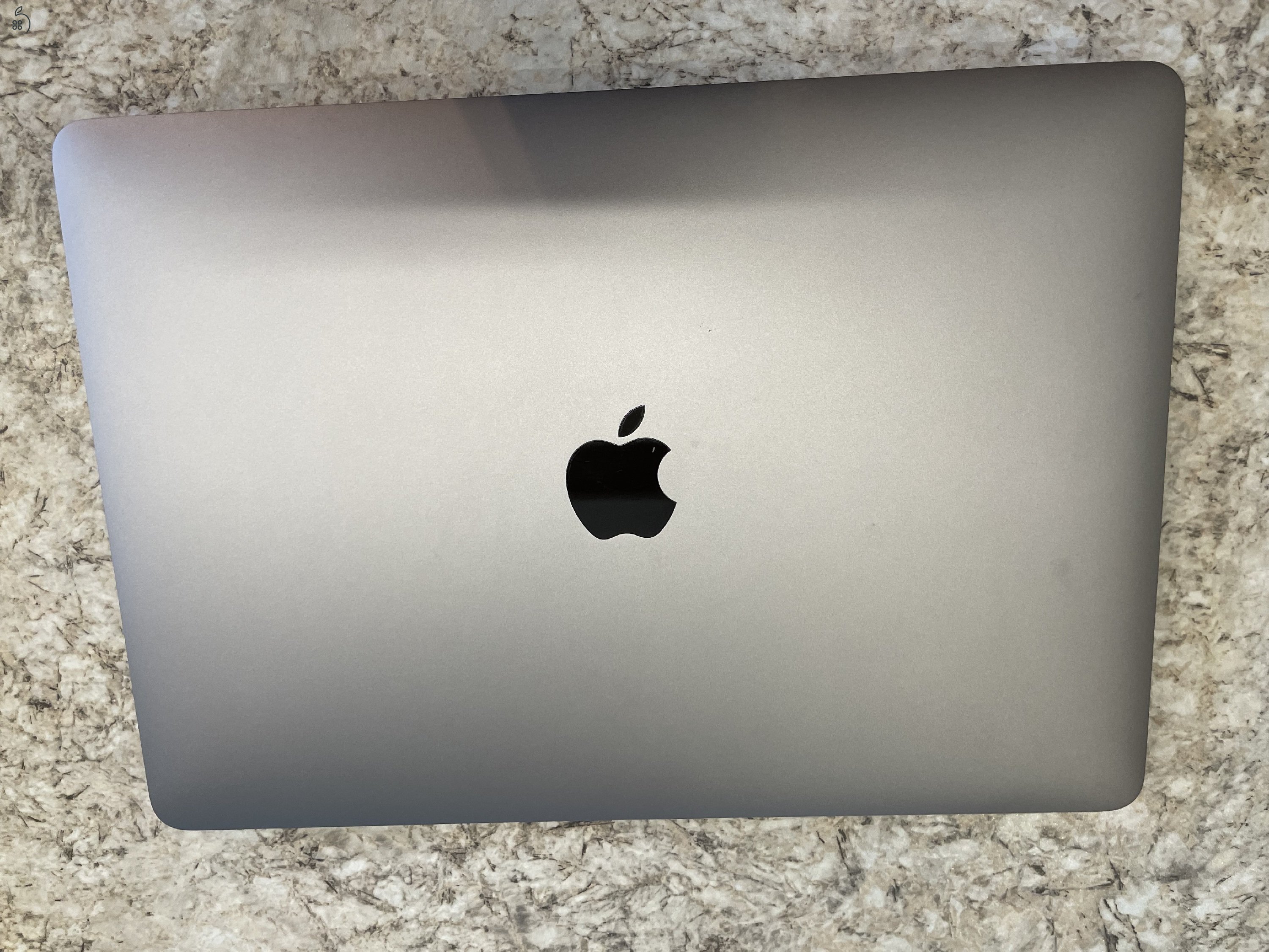 MacBook Pro (13 hüvelykes, M1, 2020)