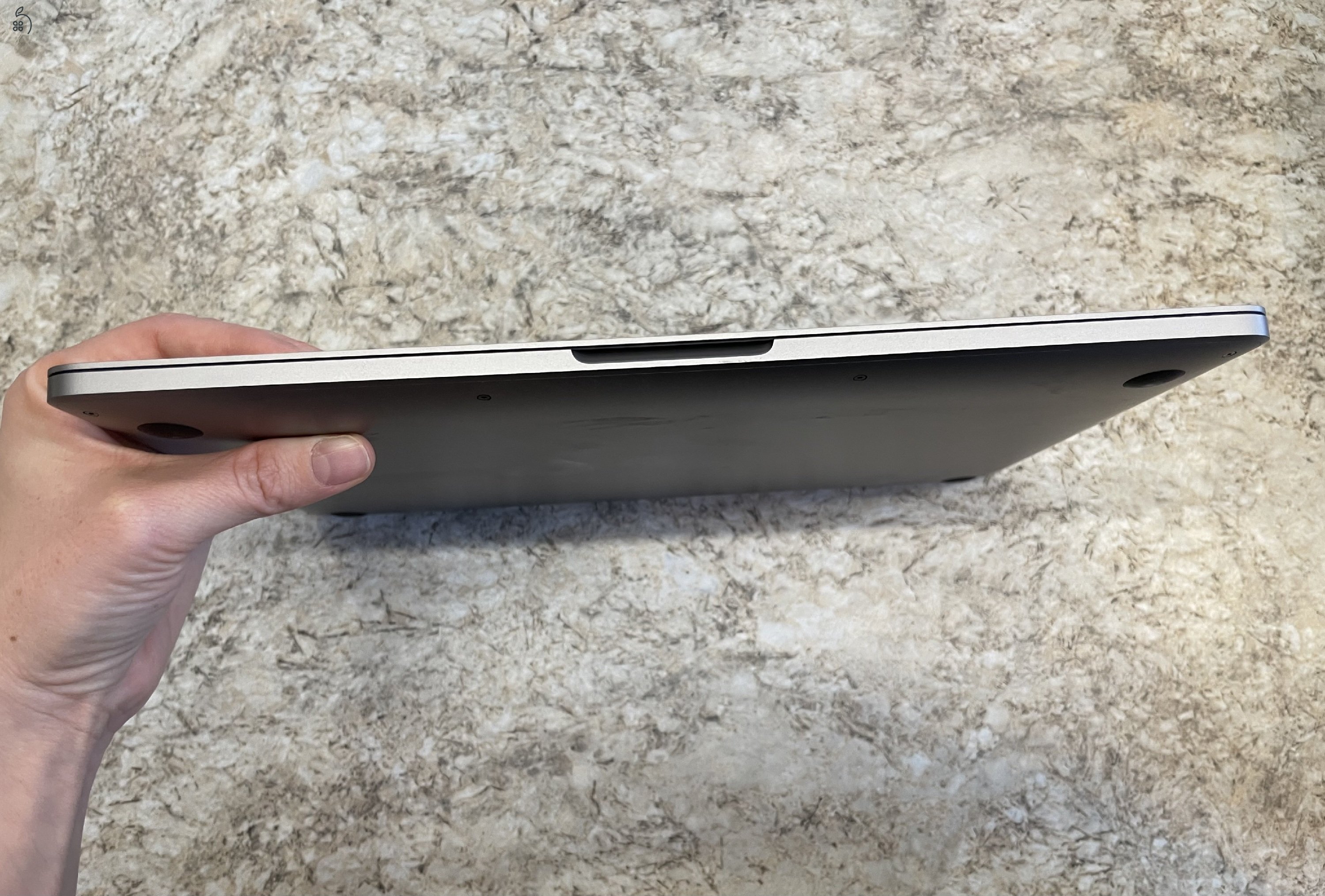 MacBook Pro (13 hüvelykes, M1, 2020)