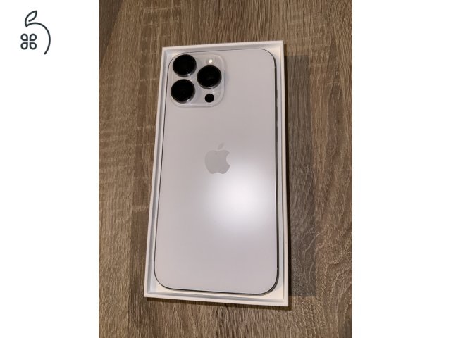 iPhone 16 Pro Max 256 Gb karcmentes, alig használt telefon