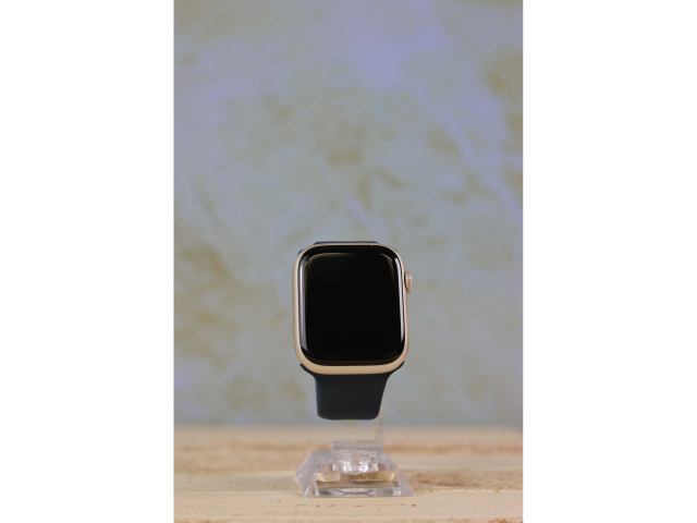 Apple Apple Watch Series 7  Starlight - 87% akku