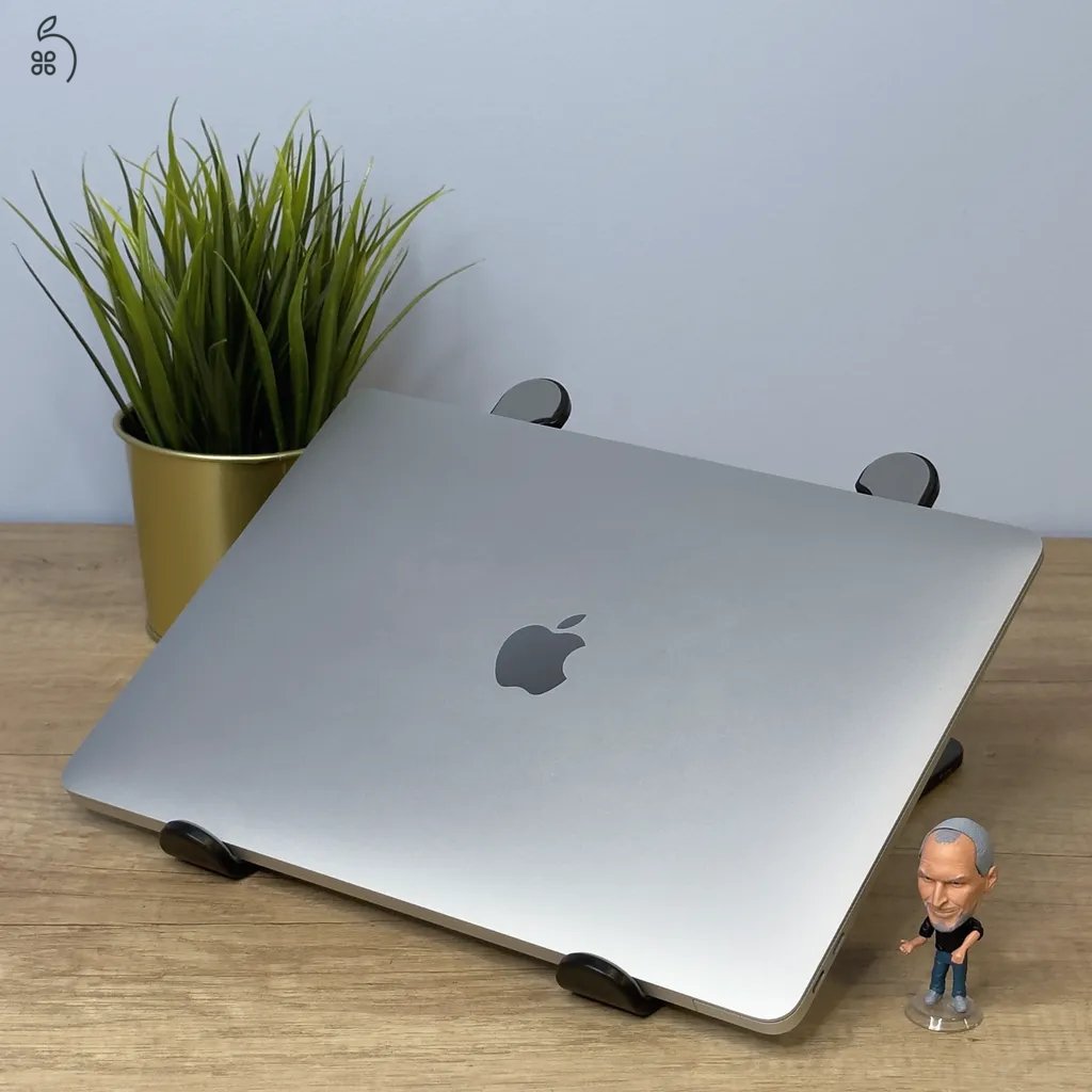 MacSzerez.com - 2020 MacBook Air 13