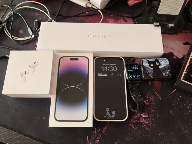 iPhone 14 Pro + Apple Watch Series 6 44mm Cellular + AirPods Pro 1st gen