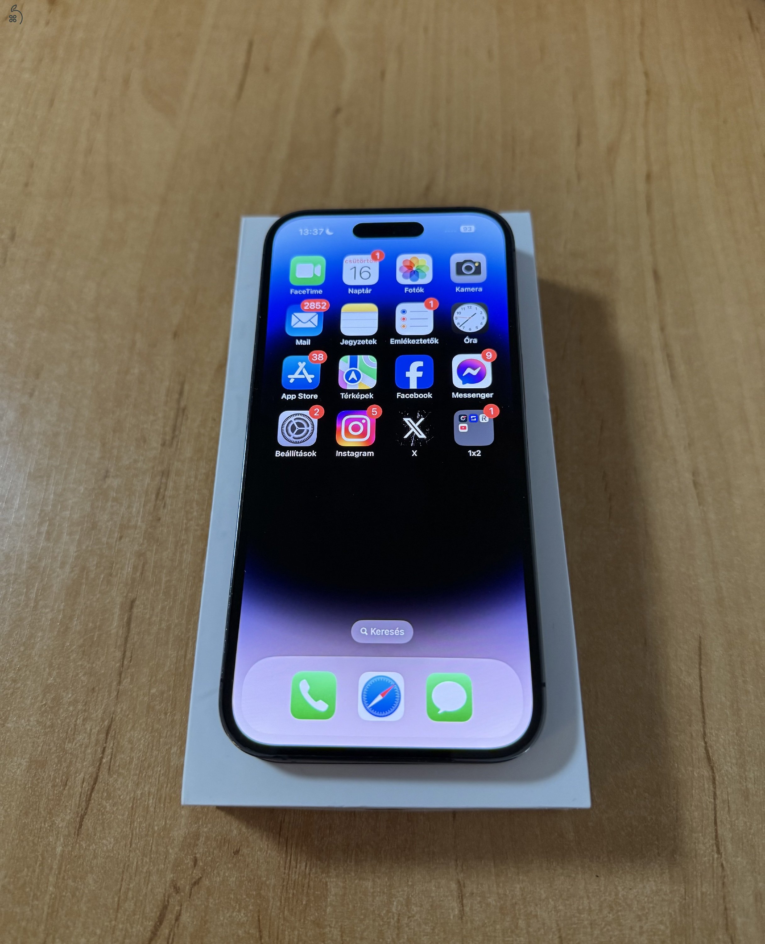 Eladó iPhone 14 Pro lila 128 GB - kártyafüggetlen