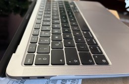 M1 Macbook Air, 8G RAM, 256G SSD