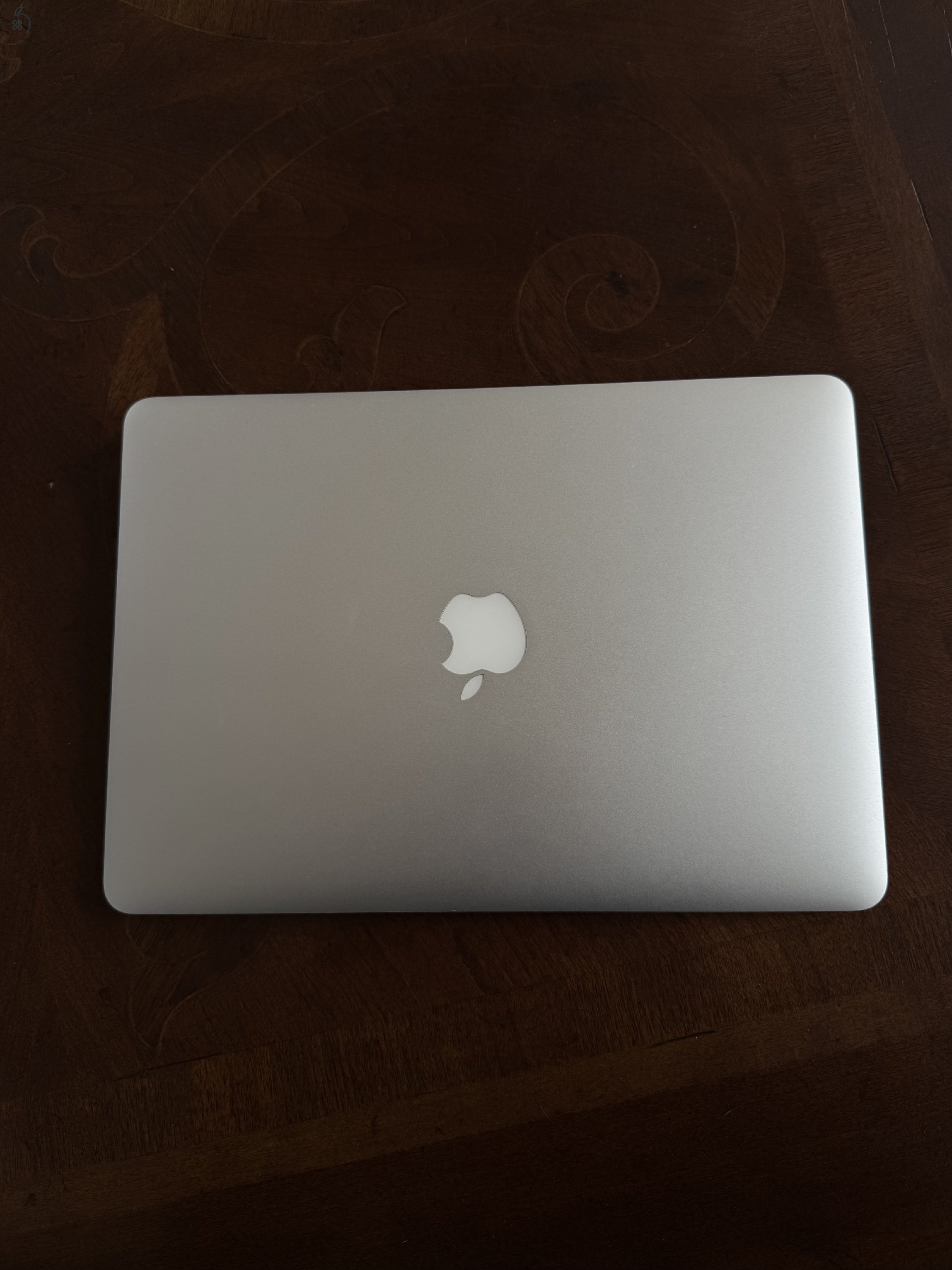 Macbook 13’ 2015 eleje, i7, 256GB, 8GB RAM