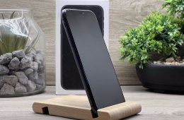 iPhone 11 Black 64GB 2 ÉV Garanciával Számlával Aksi 100%