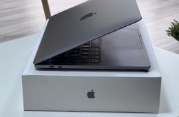 Hibátlan MacBook Pro 2020 13 M1 256GB 2 ÉV Garanciával Számlával Aksi 97%