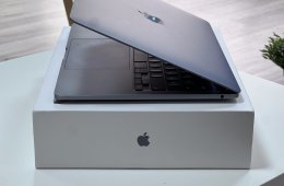 Hibátlan MacBook Pro 2020 13 M1 256GB 2 ÉV Garanciával Számlával Aksi 97%