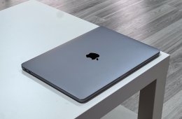 MacBook Pro 2017 13 256GB 2 ÉV Garanciával Számlával