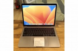 26. Apple MacBook Pro 13