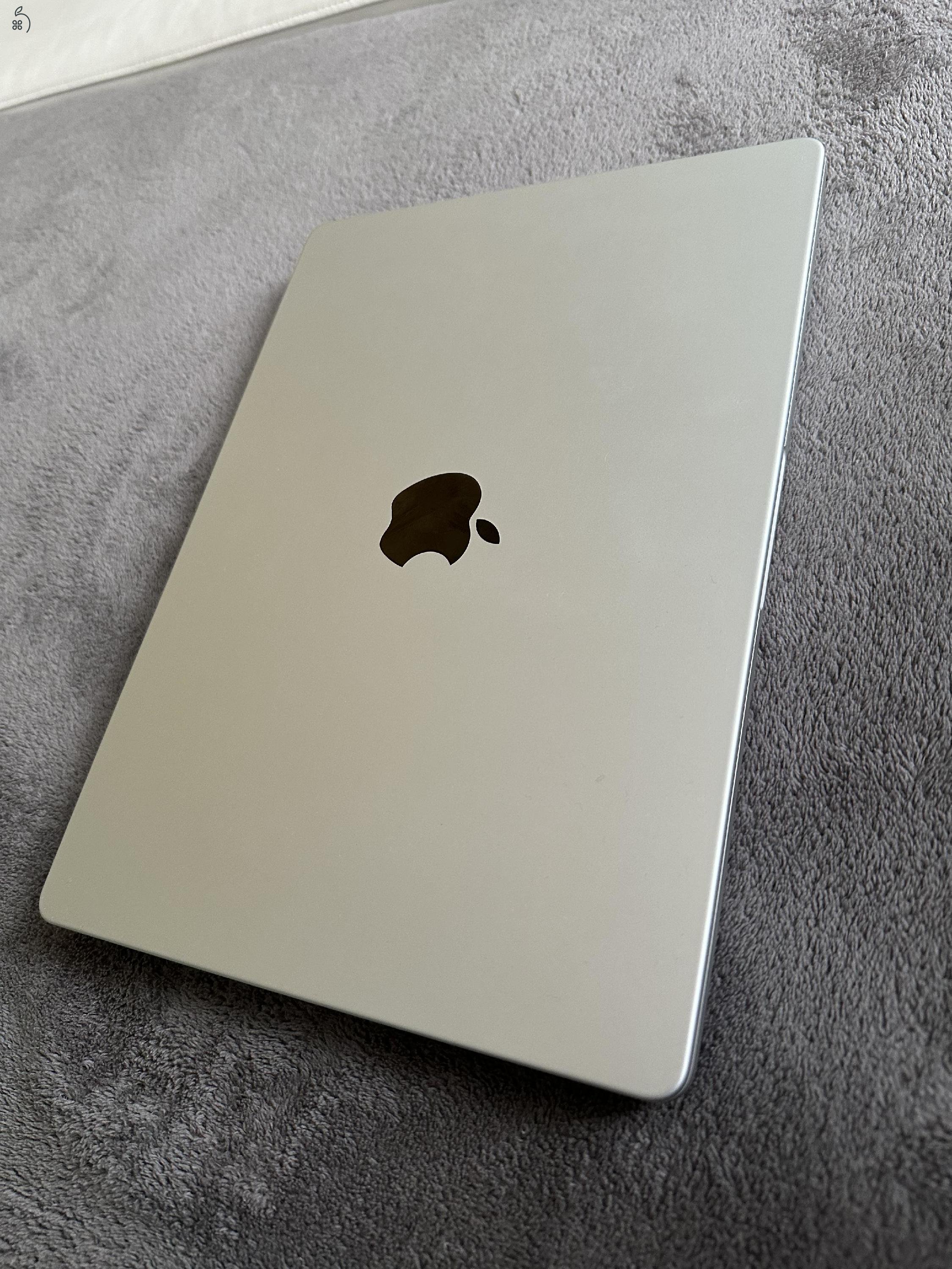 Eladó Macbook Pro M4 Pro Chip 14 inch