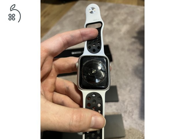 Apple Watch series 5 44mm