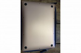 Megkímélt MacBook air 13