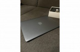 MacBook Air 13