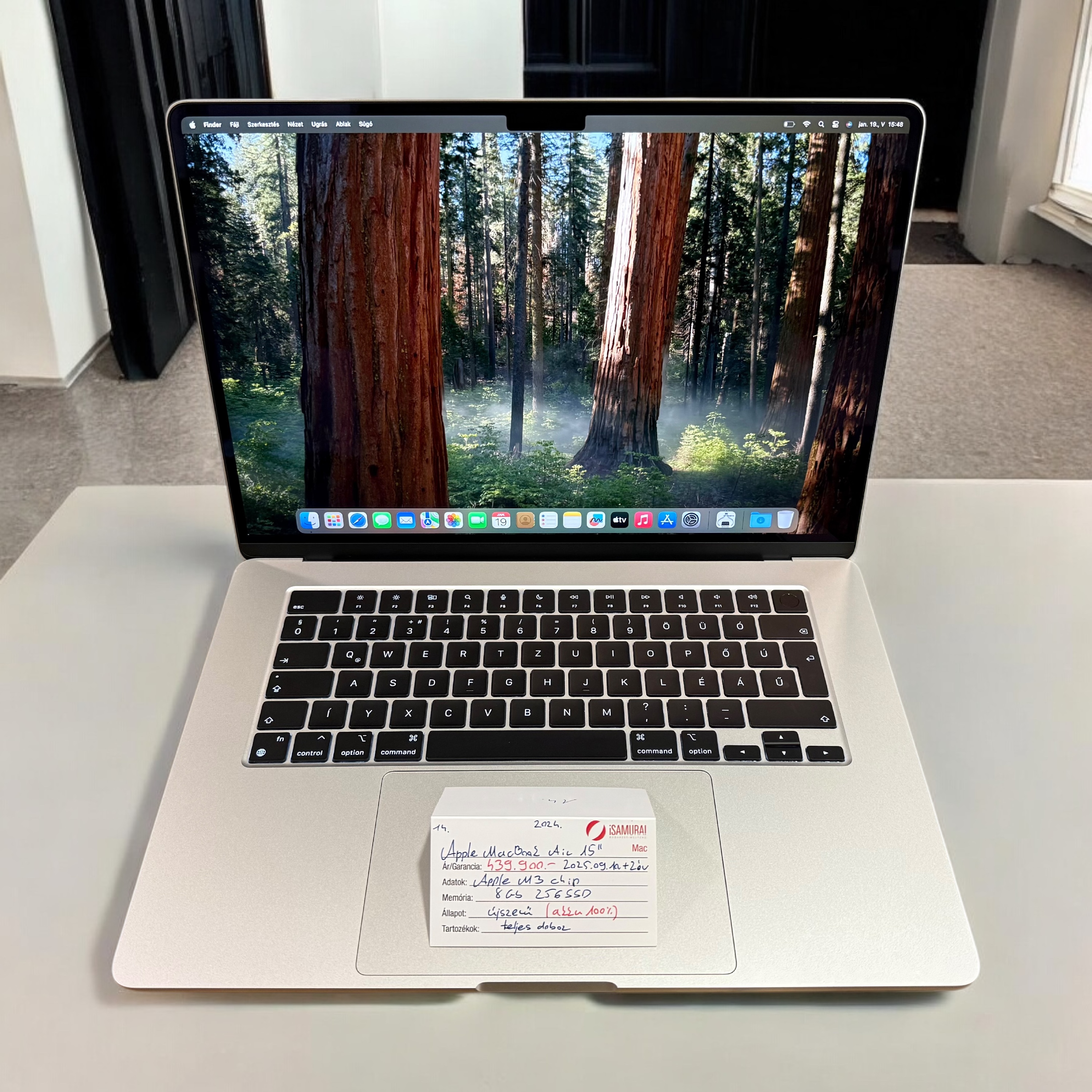 14. Apple MacBook Air 15